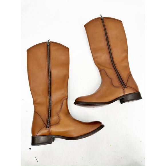 Frye Marissa Medallion Cognac Brown Leather Riding Boots 7 NEW - Picture 3 of 5